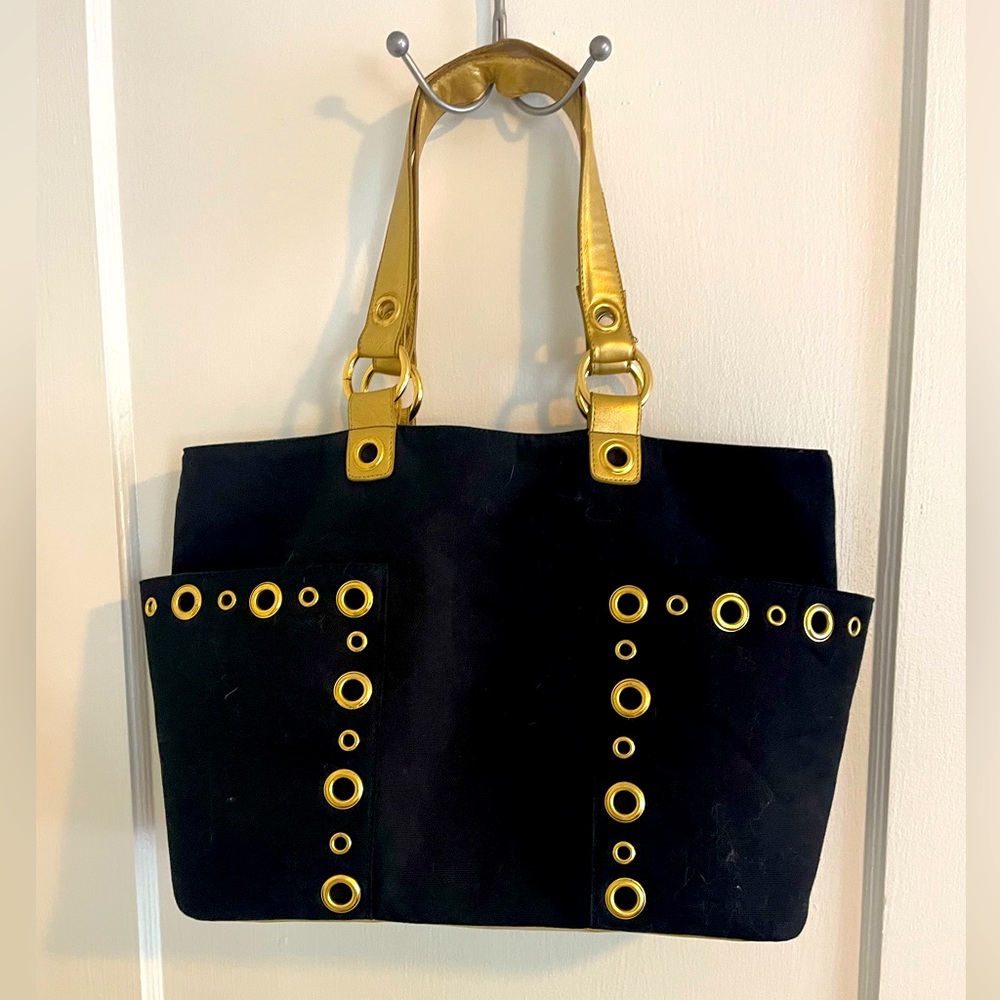 AMANDA SMITH - Black and Gold Bag